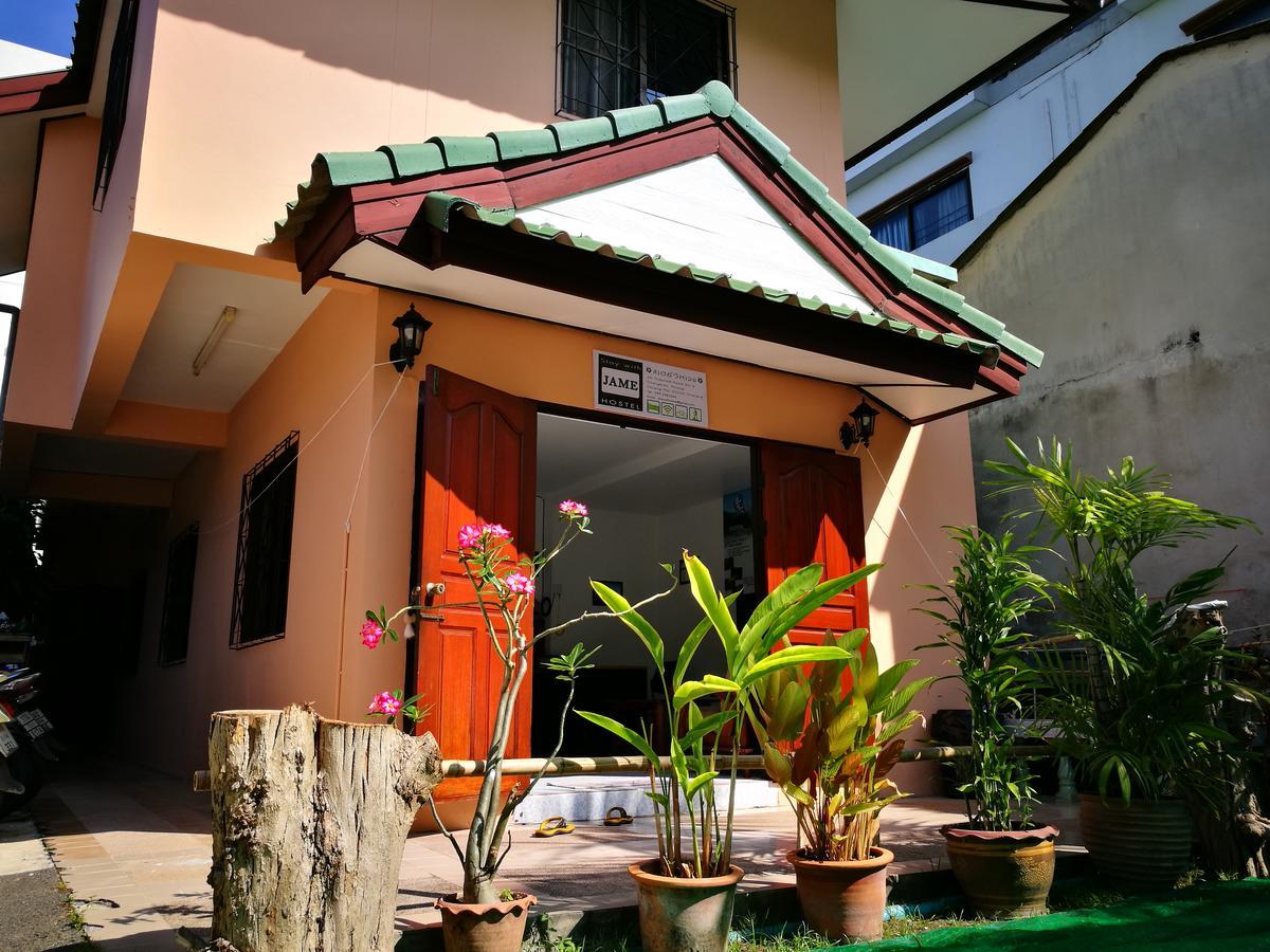 Stay With Jame Hostel Chiang Mai Bagian luar foto